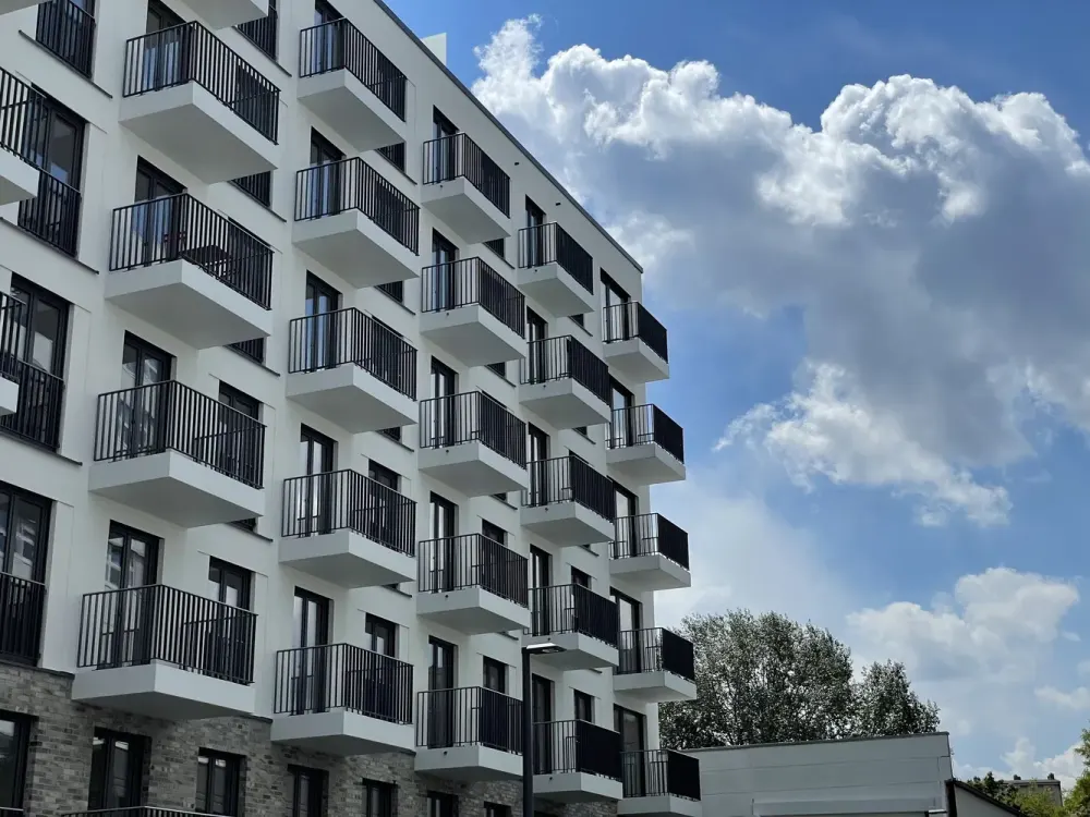 Am Gleisdreieck-Park: Stilvolle, moderne und möblierte Neubauwohnung in Tiergarten