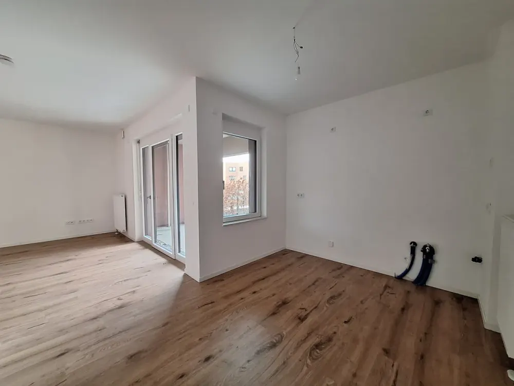 Lichtdurchflutete 3-Zimmer Wohnung mit großer Loggia