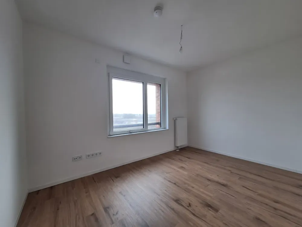 Lichtdurchflutete 3-Zimmer Wohnung mit großer Loggia