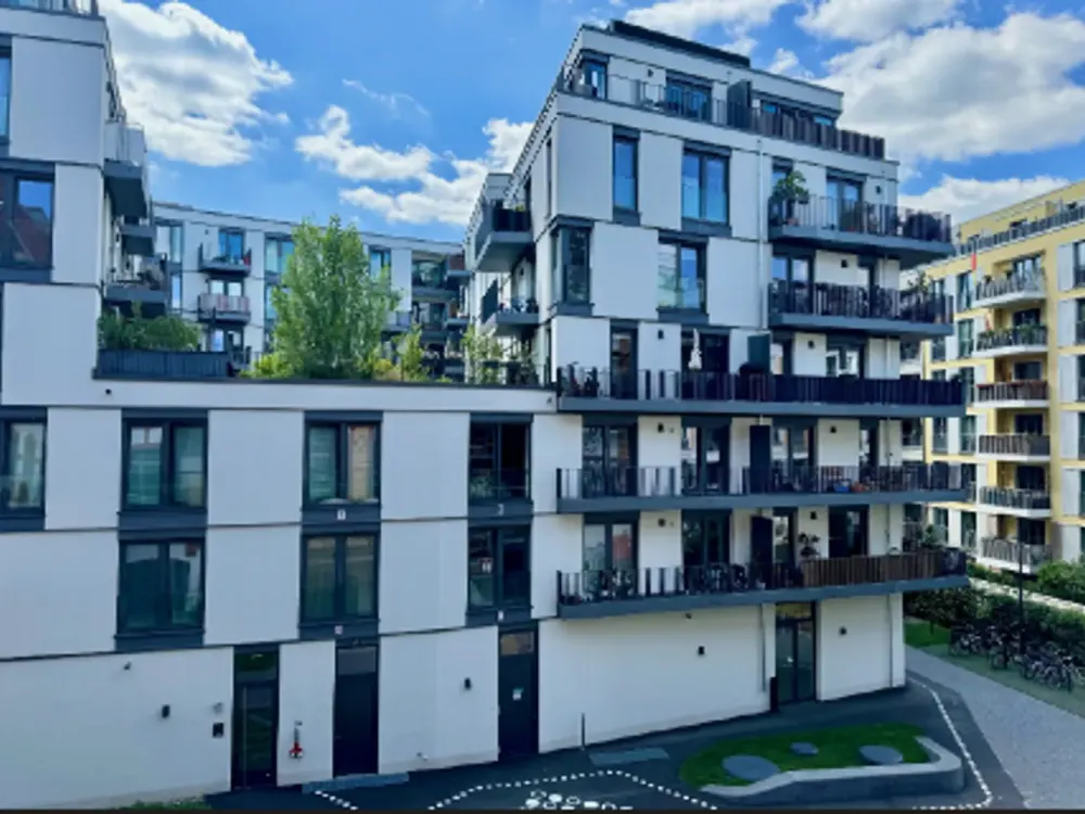 Exklusive 3-Zimmer-Wohnung mit gehobener Innenausstattung & Balkon in Berlin Friedrichshain!