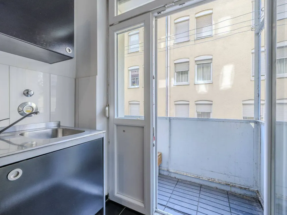 Charmante 2-Zimmer-Wohnung mit Balkon in Stuttgart-Mitte