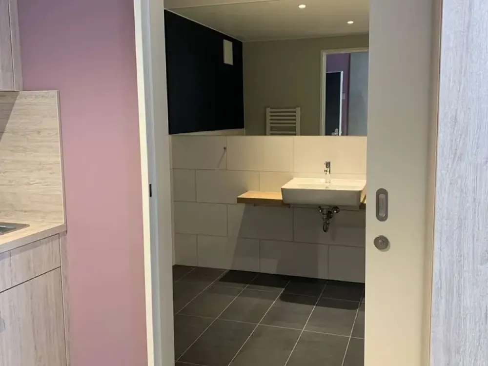 27m² möbliert & all-inclusive ab 1.045 € warm, ideal für Young Professionals | Friedrichshain
