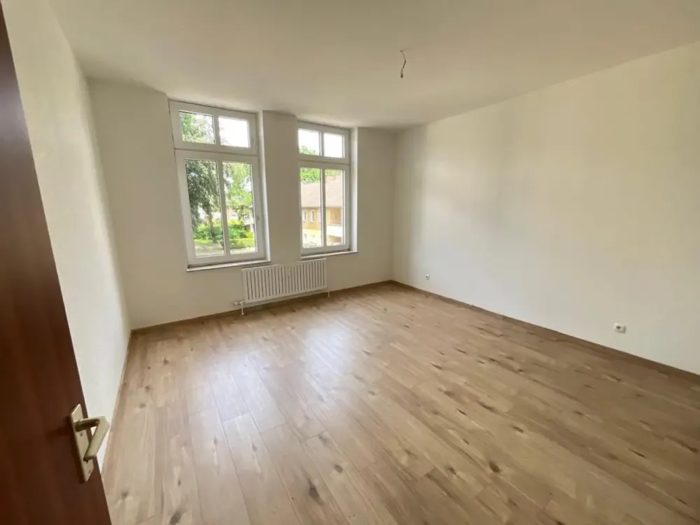Den Sommer auf dem Balkon genießen; 2-Raum Wohnung ; RE-Süd