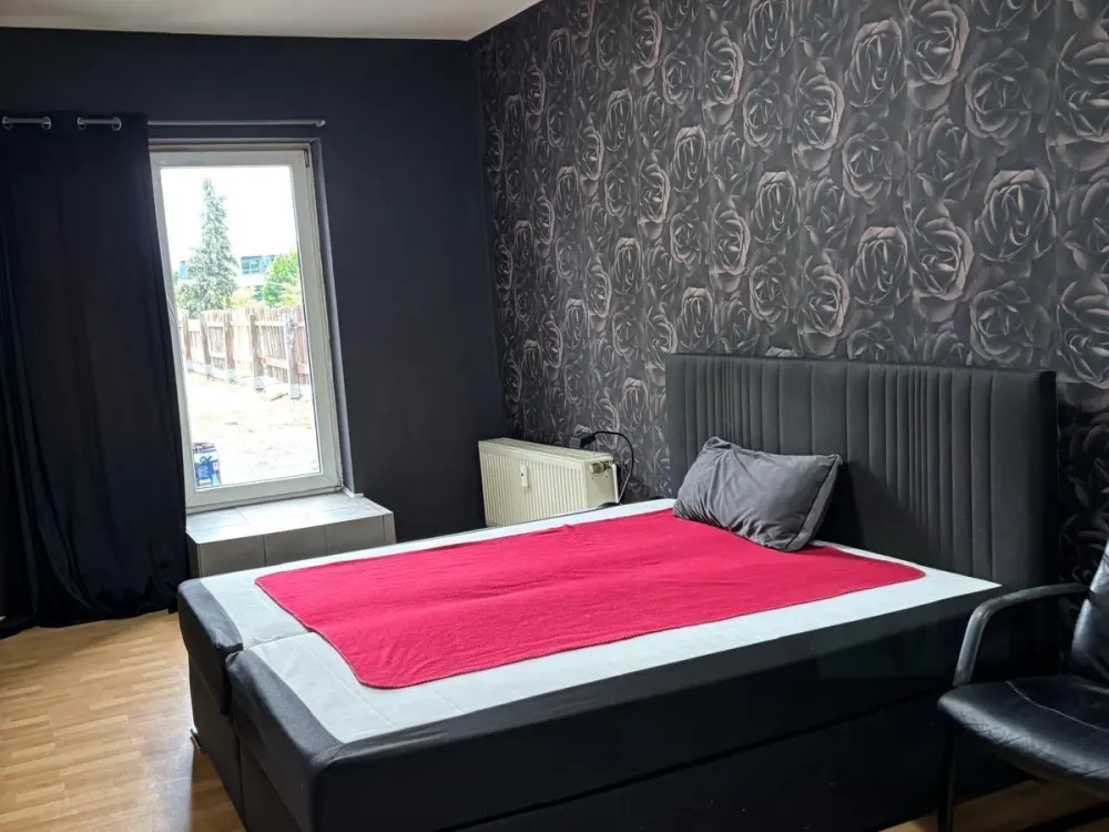 1- Zimmer / 1-Zi Wohnung vollmöbliert in Düsseldorf-Heerdt