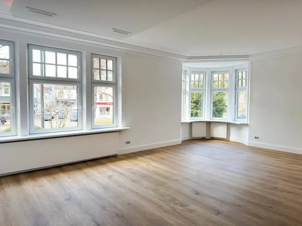 High-Quality and Renovated 3-Room Apartment in the Bremen District of Schwachhausen