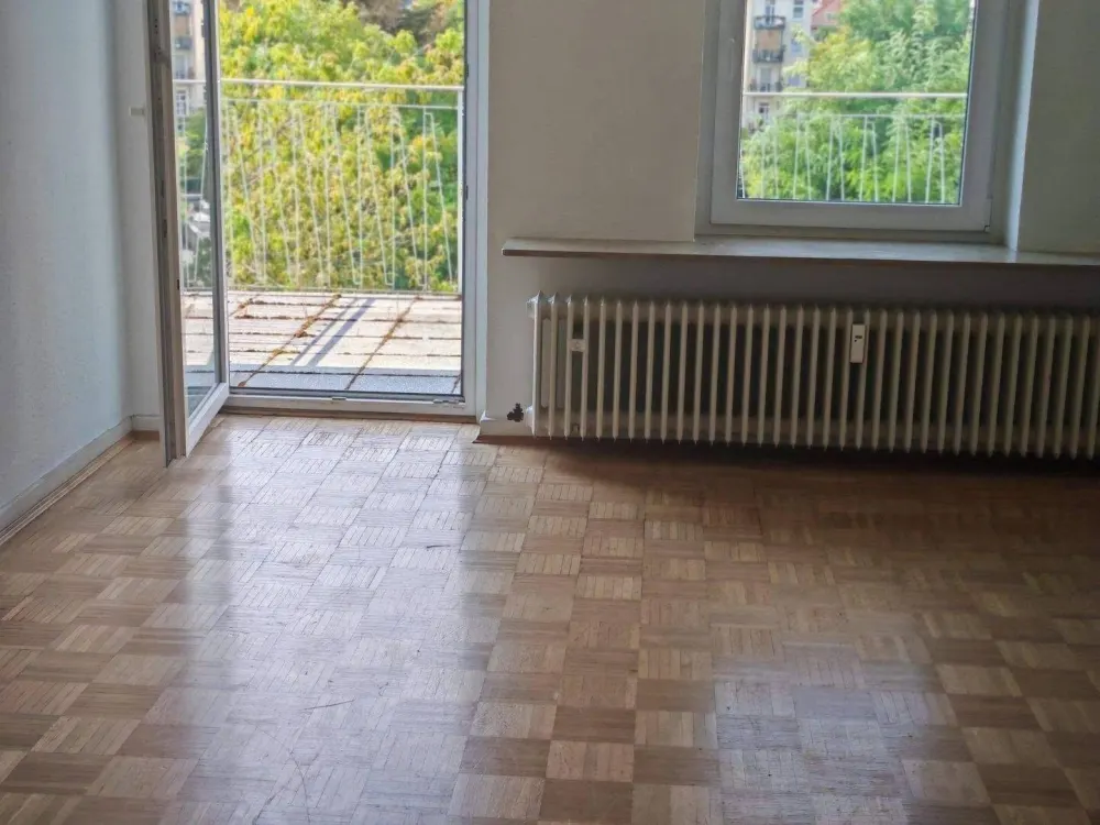 4ZW ALTBAUWOHNUN WANNENBAD DUSCHE KÜCHE GÄSTE WC PARKETT ZENTRAL ECKENHEIMER LANDSTR 3 LAUFNÄHE ZUR ZEIIL U 5