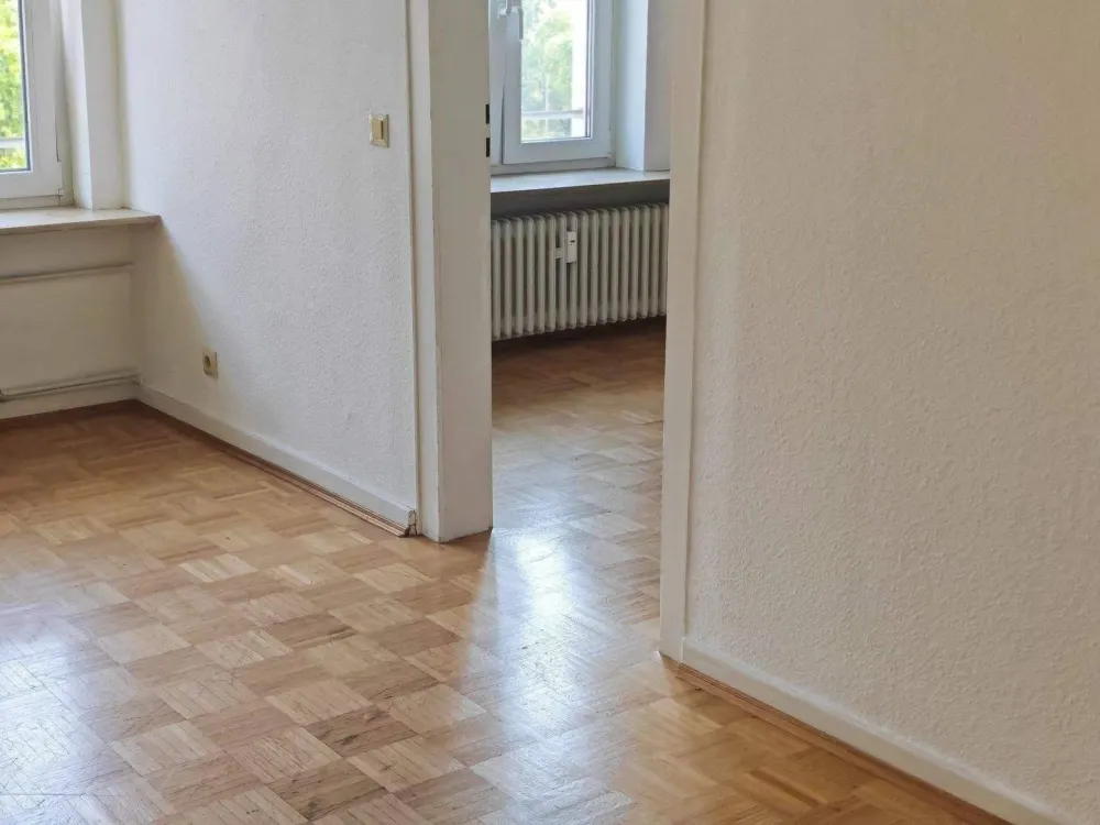 4ZW ALTBAUWOHNUN WANNENBAD DUSCHE KÜCHE GÄSTE WC PARKETT ZENTRAL ECKENHEIMER LANDSTR 3 LAUFNÄHE ZUR ZEIIL U 5
