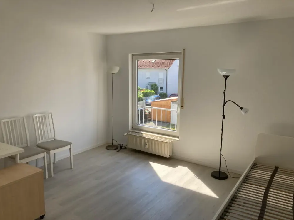 Schöne 1-Zimmerwohnung, teilmöbliert