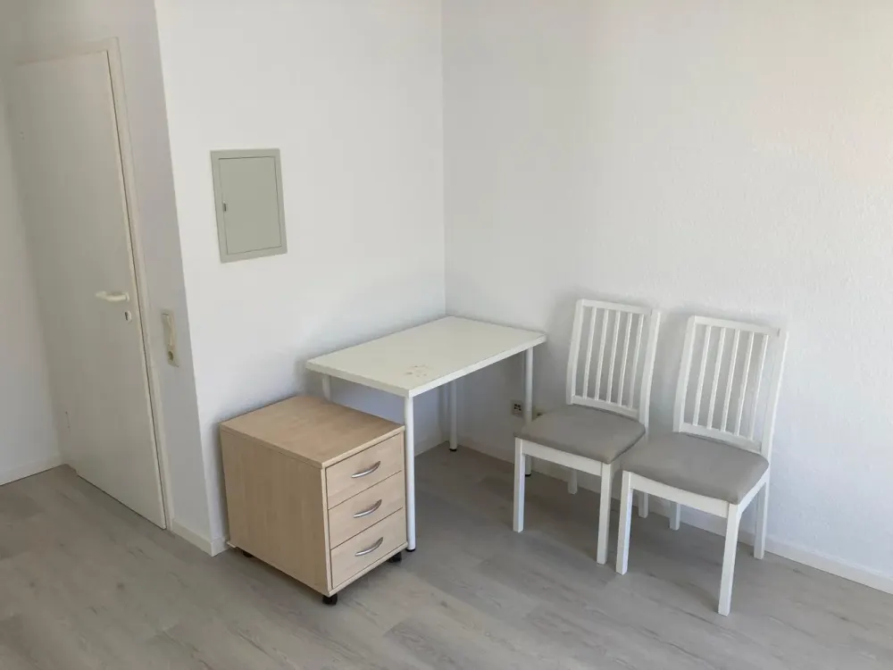 Schöne 1-Zimmerwohnung, teilmöbliert