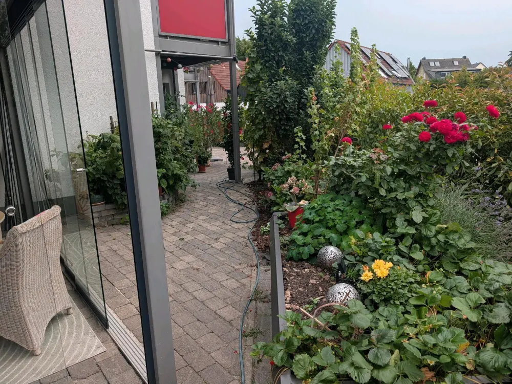 Barrierefreie 3-Zi.-Wohnung (125 m²), 80 qm Terrasse, neue EBK