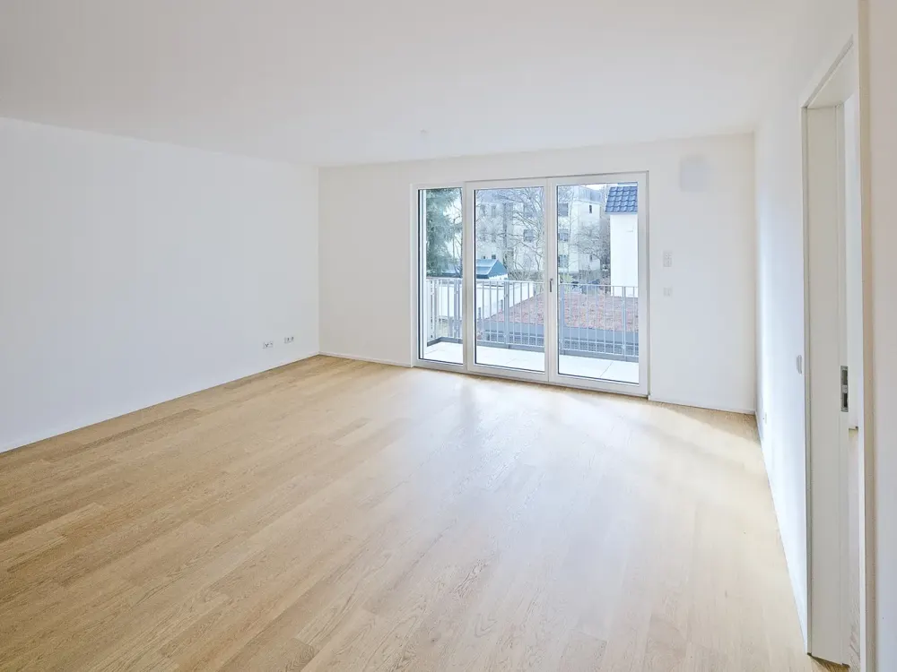 Neuwertige, helle 3-Zimmer-Wohnung mit Balkon, Klimaanlage & TG-Stellplatz in München-Ramersdorf