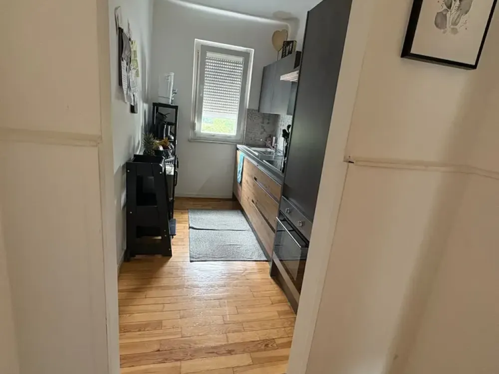 Helle 3-Zimmer-Wohnung mit Gartenmitnutzung in Saarbrücken-Altenkessel, WG-geeignet