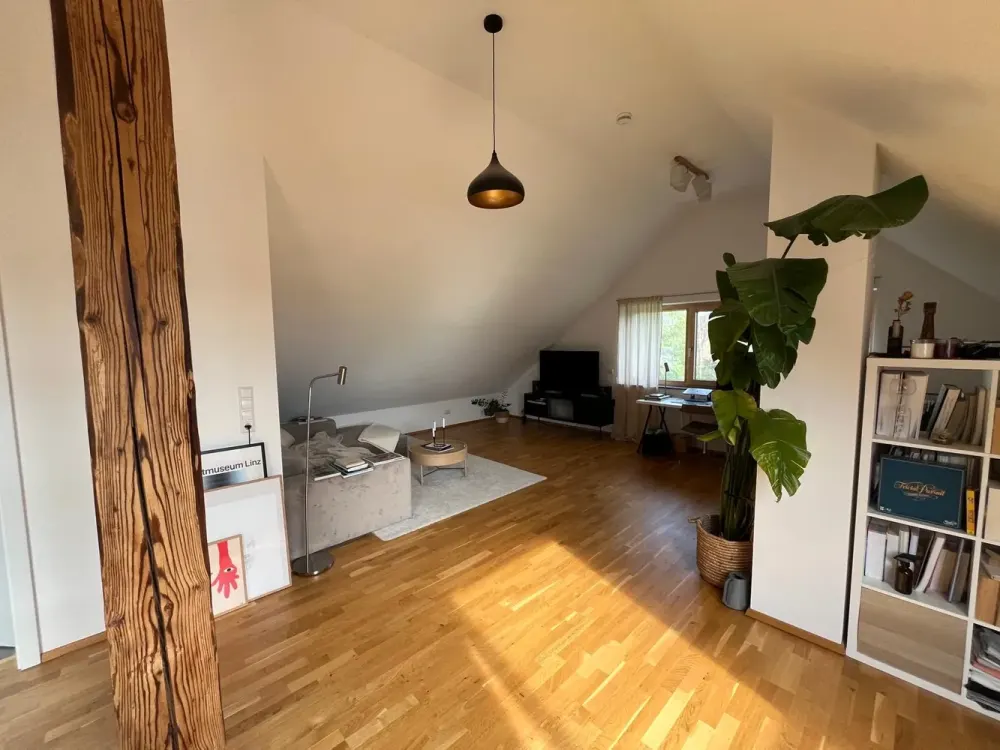 Bright 1-Room Studio Surrounded by Greenery for Rent