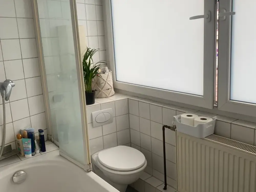 Großzügige 4-Zimmer Wohnung in Stuttgart-Mitte