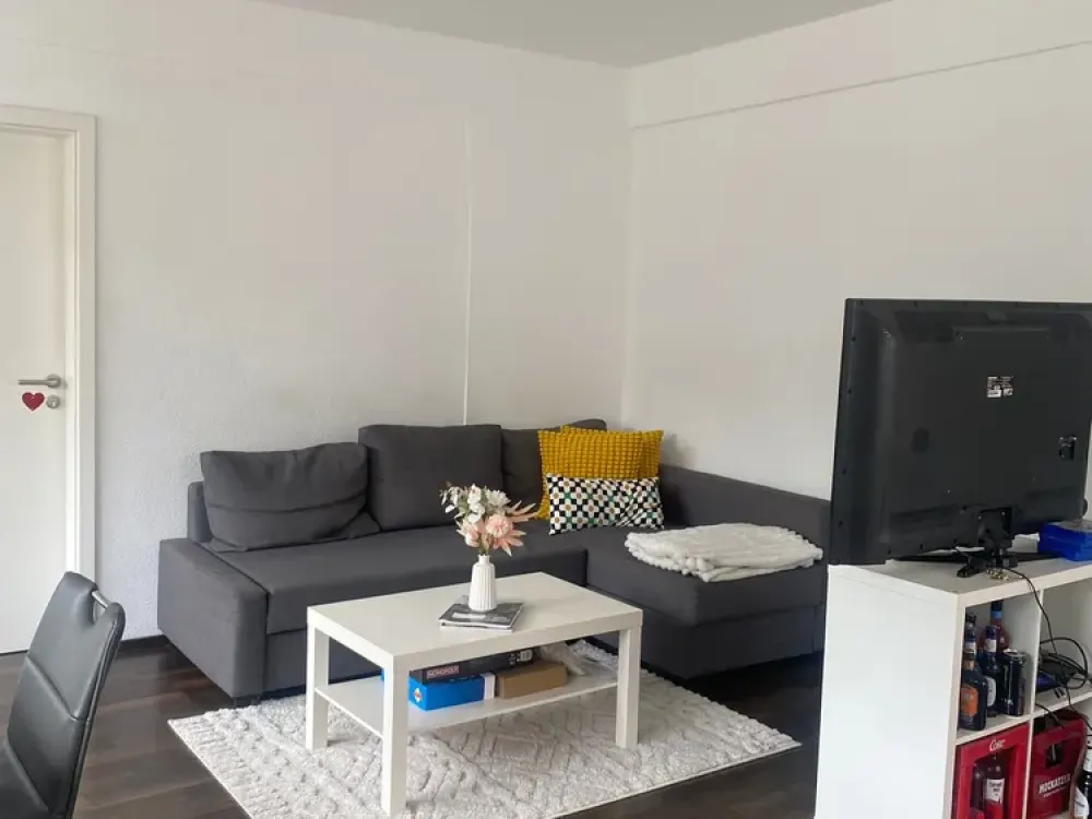 Großzügige 4-Zimmer Wohnung in Stuttgart-Mitte