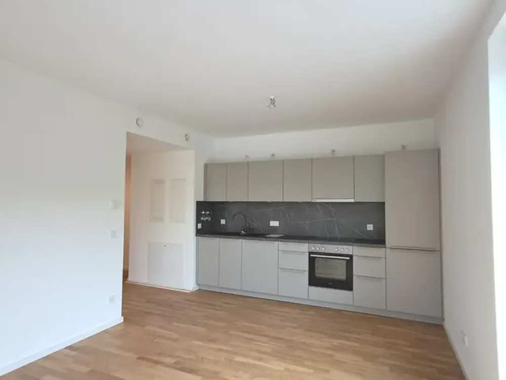 Moderne 2-Zimmerwohnung im 1. OG mit Loggia und Stellplatz in Bahrenfeld!
