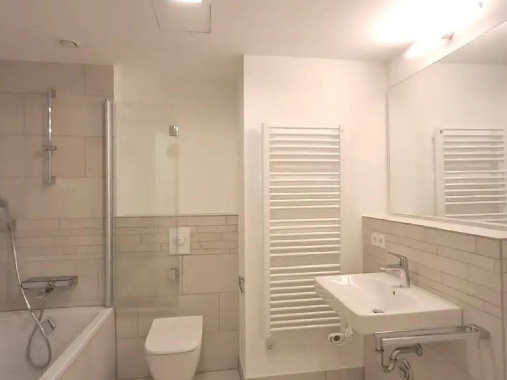 Moderne 2-Zimmerwohnung im 1. OG mit Loggia und Stellplatz in Bahrenfeld!