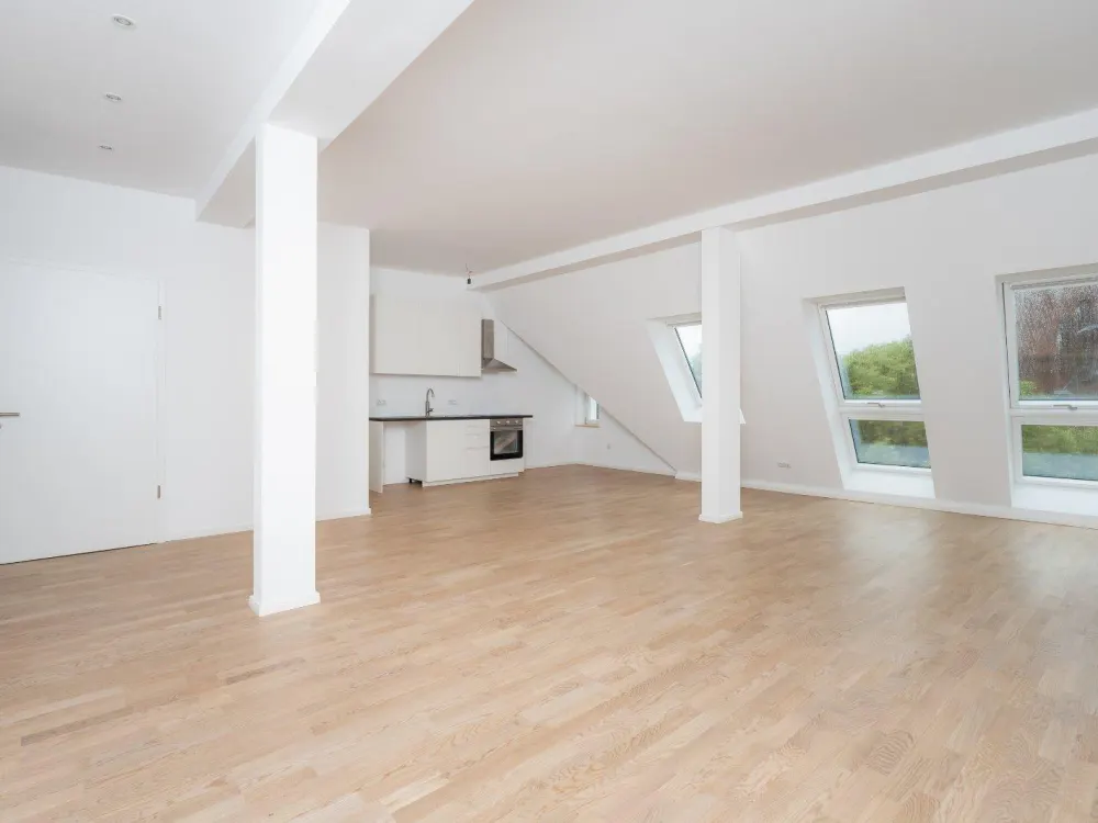 Erstbezug im Dachgeschoss: Exklusive 2-Zimmer-Neubauwohnung mit Terrasse im Schillerkiez