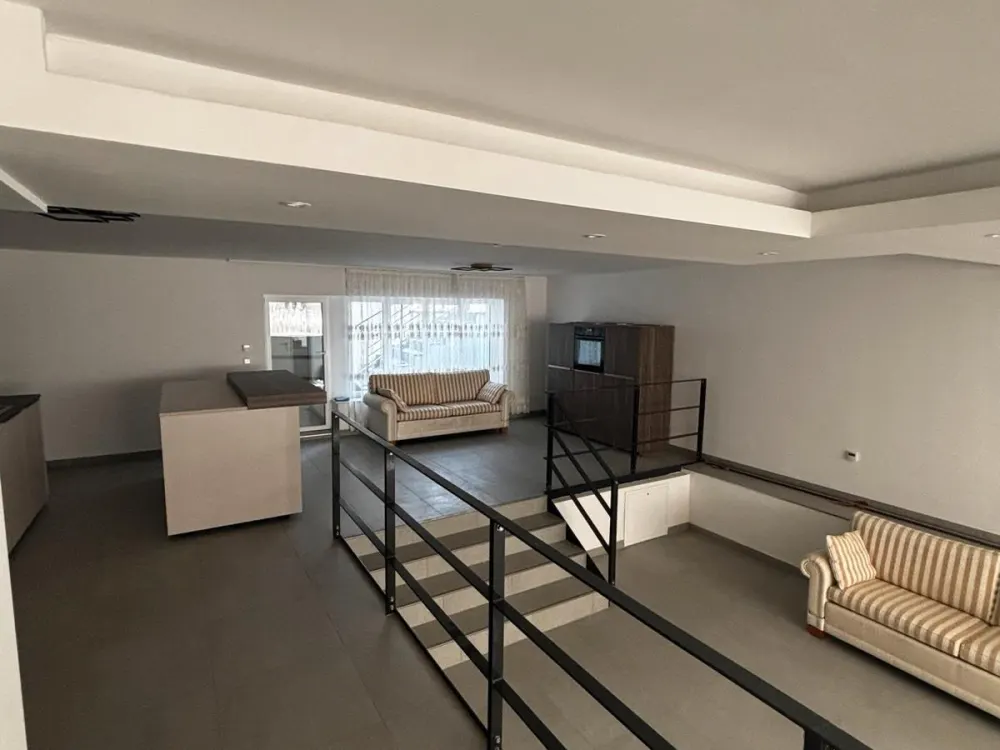 Extravagante 1-Zimmer Souterrainwohnung in Korschenbroich
