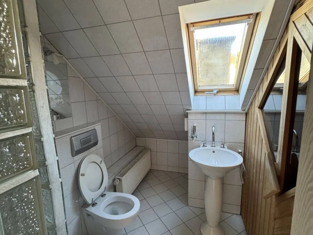 Traumhafte 3,5 Zimmer Dachgeschoss-Maisonette Wohnung in Feuerbach
