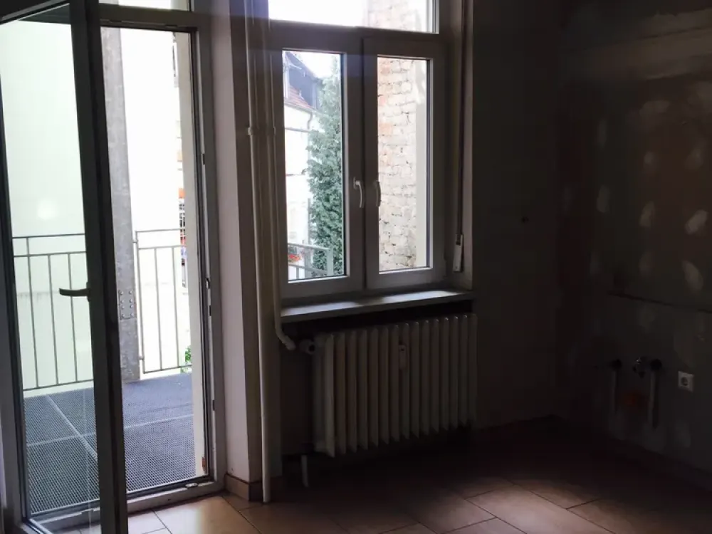 Schöne fünf Zimmer Wohnung in Saarbrücken in Nauwieser Viertel