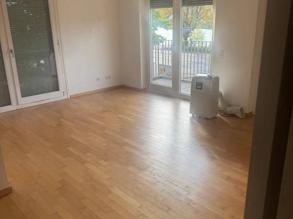 Wohnung mit Mainblick Balkon nähe Uniklinik