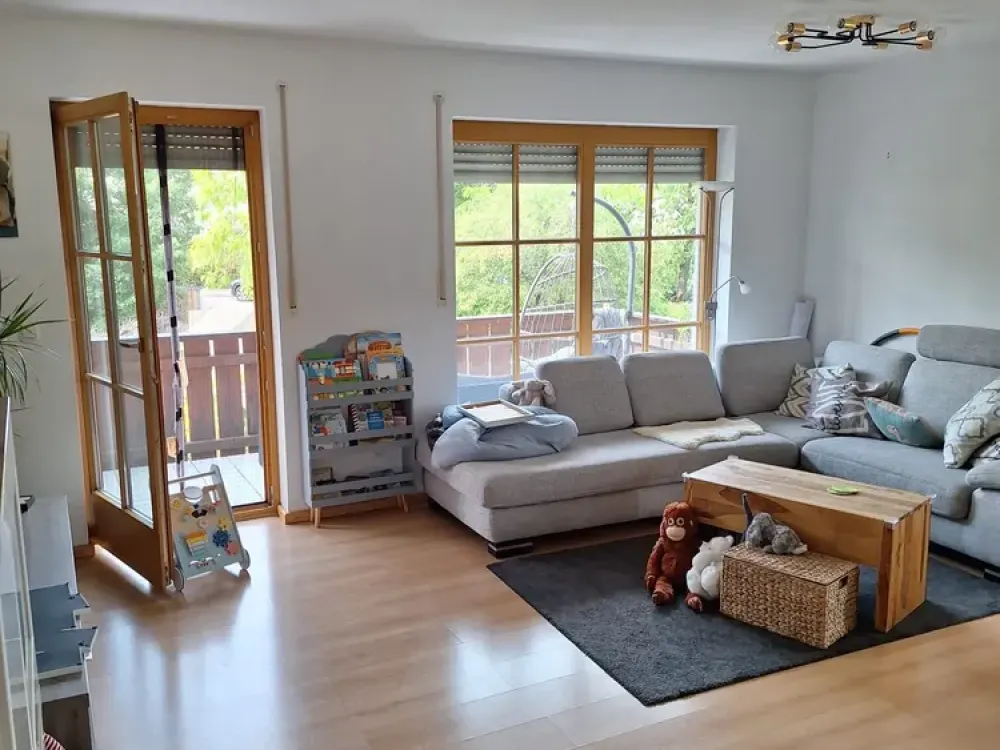 Gepflegte 3-Zimmer-Wohnung mit überdachtem Stellplatz