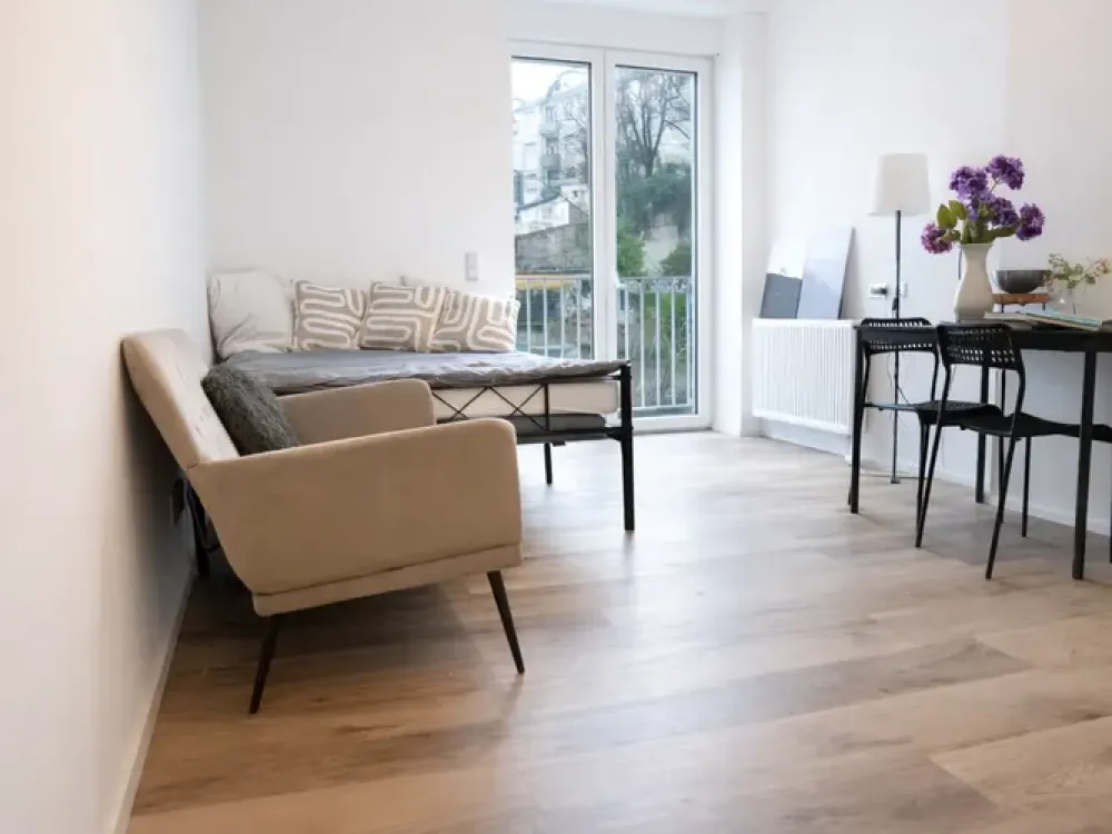Mitten in STUTTGART ! Wunderschöne vollmöbilierte Studioapartments APT 2.4 ab 01.10.2025