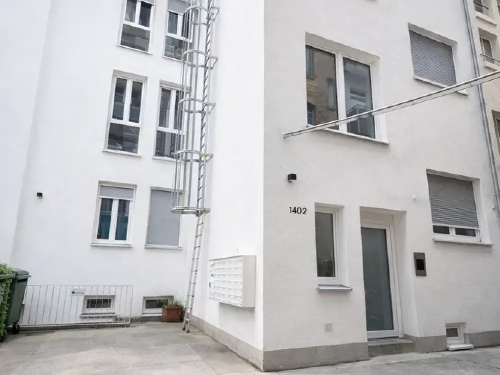 Mitten in STUTTGART ! Wunderschöne vollmöbilierte Studioapartments APT 2.4 ab 01.10.2025