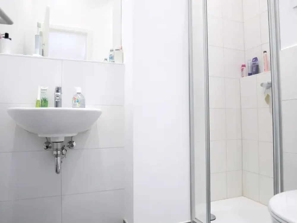 Mitten in STUTTGART ! Wunderschöne vollmöbilierte Studioapartments APT 2.4 ab 01.10.2025