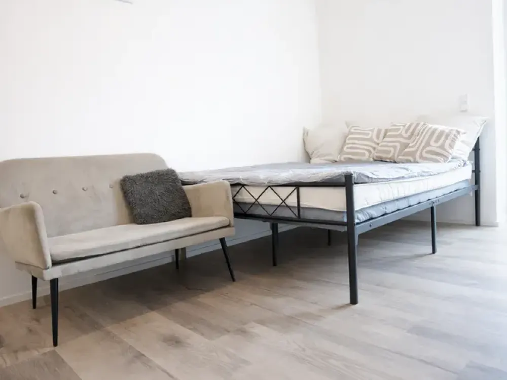 Mitten in STUTTGART ! Wunderschöne vollmöbilierte Studioapartments APT 2.4 ab 01.10.2025