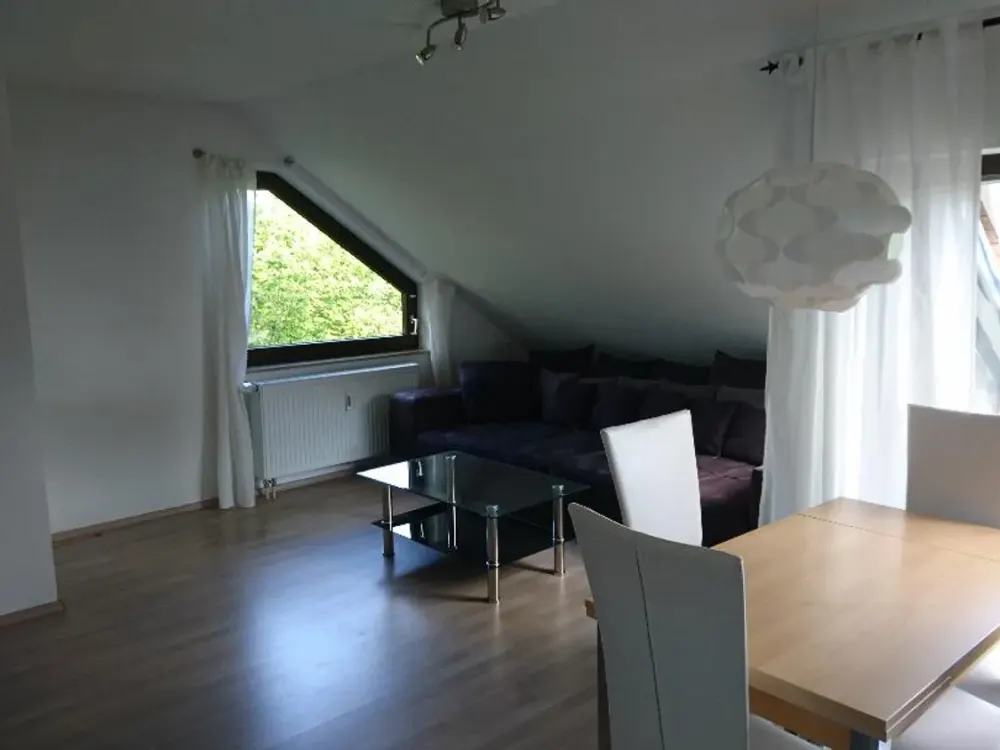 Furnished 2-Room Attic Apartment with Balcony in Stuttgart-Kaltental
