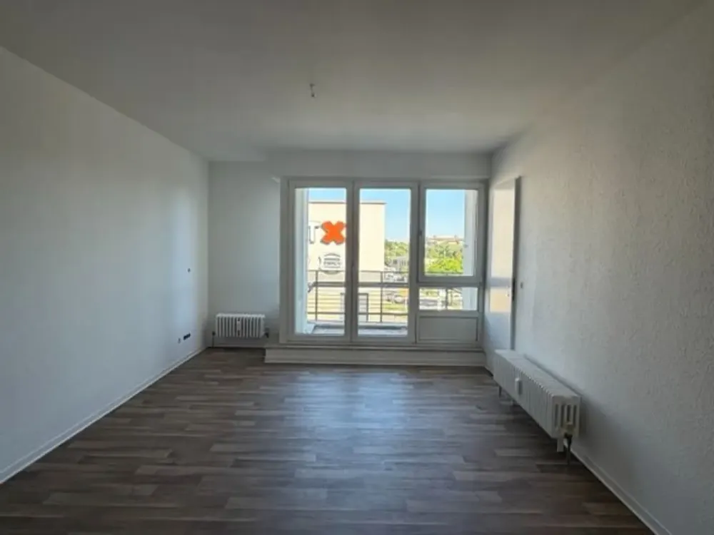 Single-Apartment mit Balkon und Wannenbad - leider ohne Aufzug!