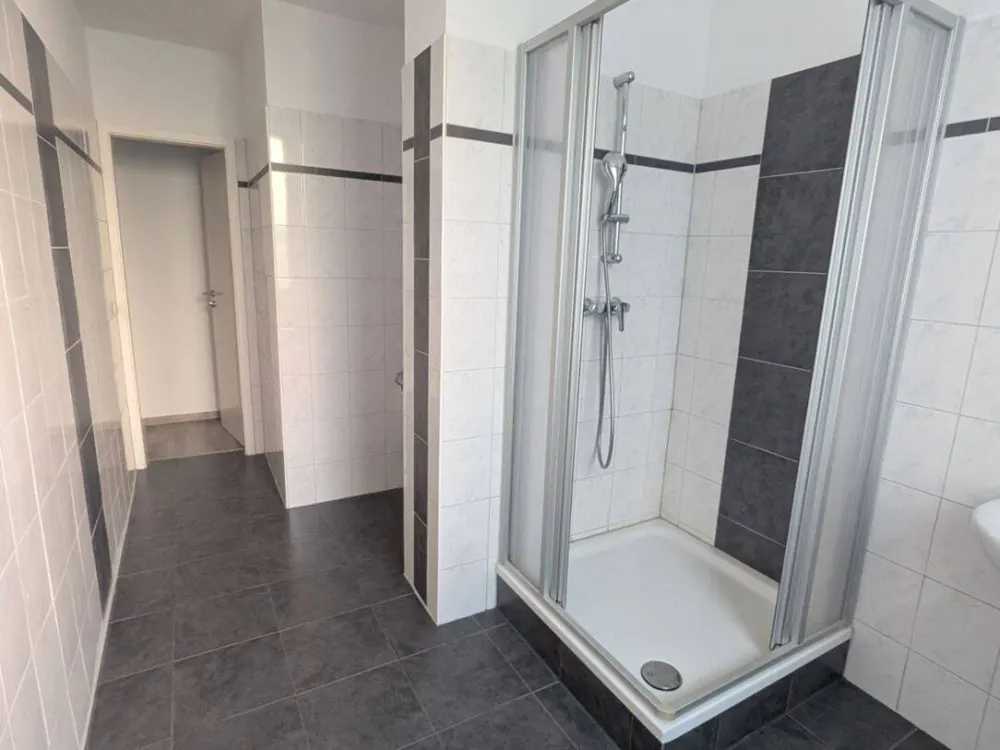 Helle 2-Raum-Wohnung mit großzügiger Küche in Leipzig-Gohlis