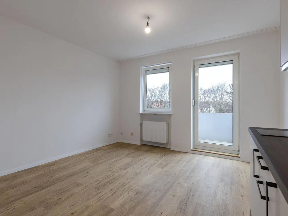 Erstbezug Kernsaniert | Helle 1-Zimmer Wohnung mit Balkon in München-Giesing