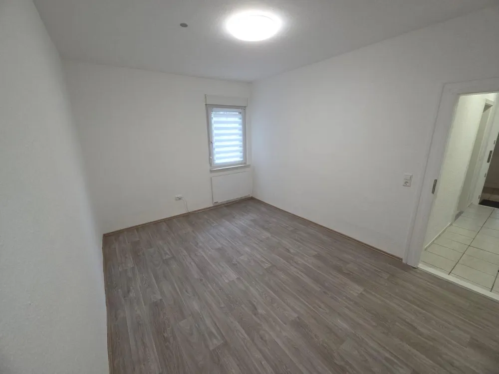 Studierenden-WG, neu renovierte 3-Zi-Wohnung, KA-Durlach-Aue