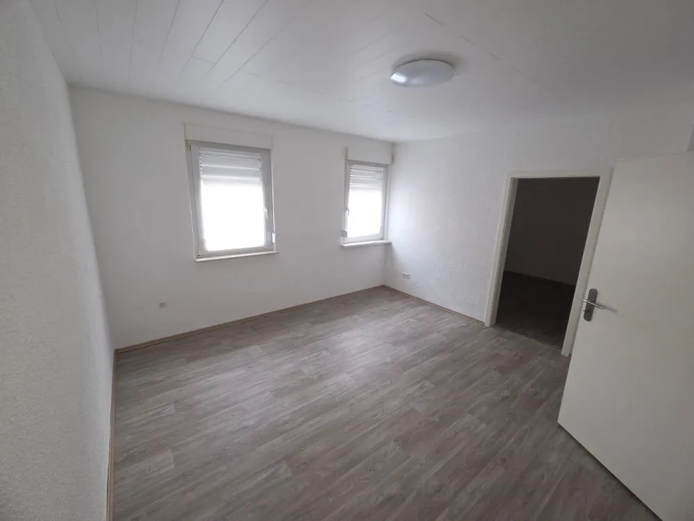 Studierenden-WG, neu renovierte 3-Zi-Wohnung, KA-Durlach-Aue