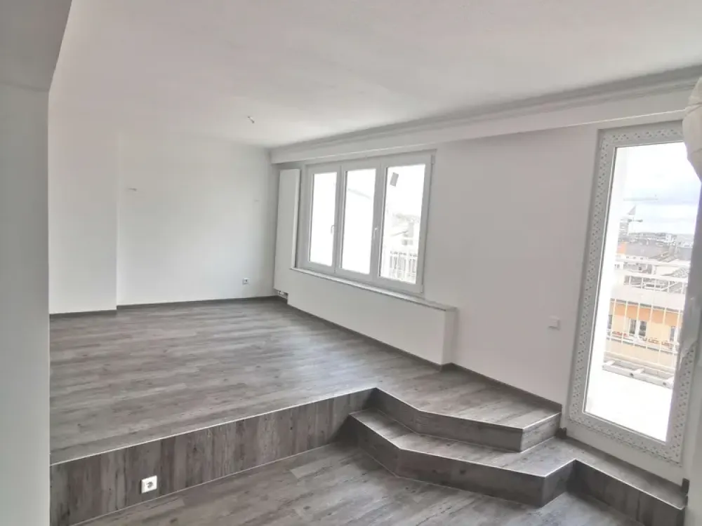 Stylisch Wohnen über den Dächern Düsseldorfs !!! Friedrichstadt - 2 Zimmer Penthousewohnung
