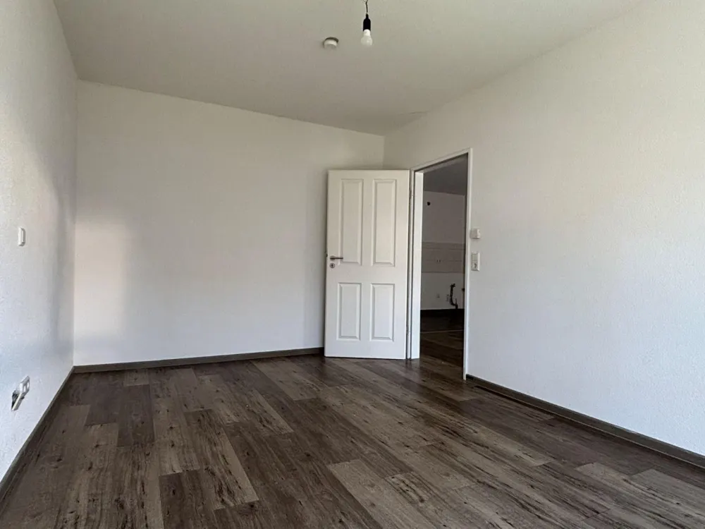 Neuwertige 2 Zimmer Wohnung mit Balkon!