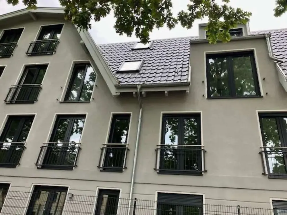 Tolle 2 Zimmer-Wohnung mit Balkon, Einbauküche wartet auf Sie!