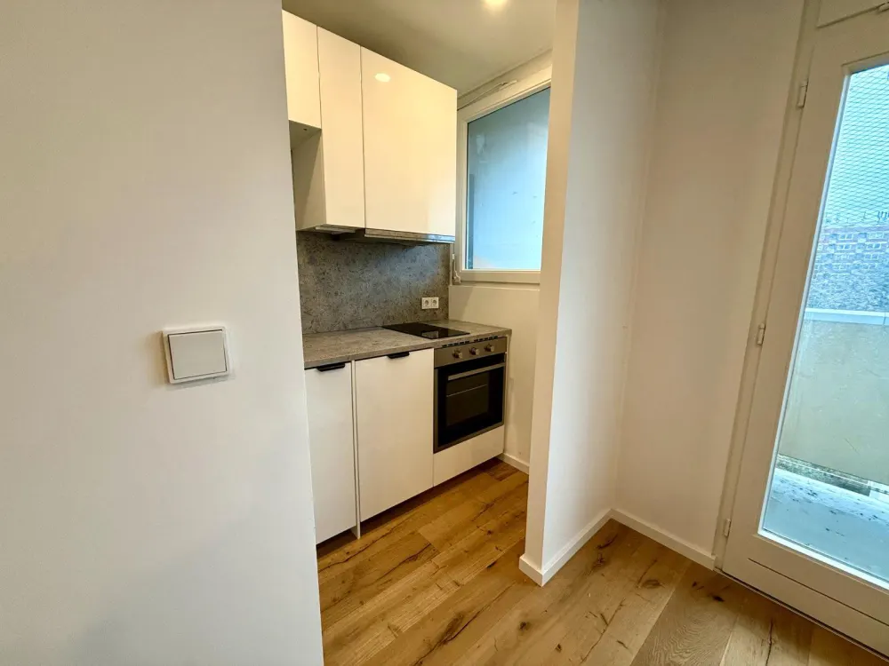 Kernsaniert: 1-Zimmer Wohnung in Frankfurt Nied