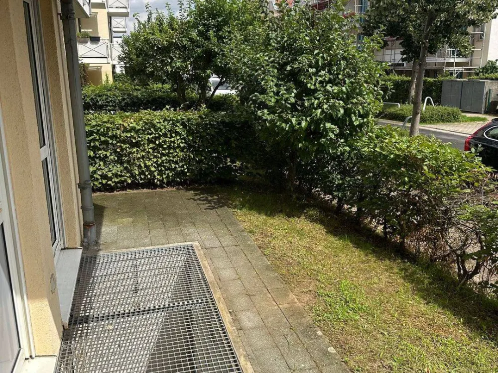 1-Zimmer-Whg. mit separater Küche, Terrasse und neuem Bad