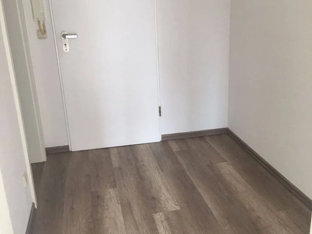 1-Zimmer-Whg. mit separater Küche, Terrasse und neuem Bad