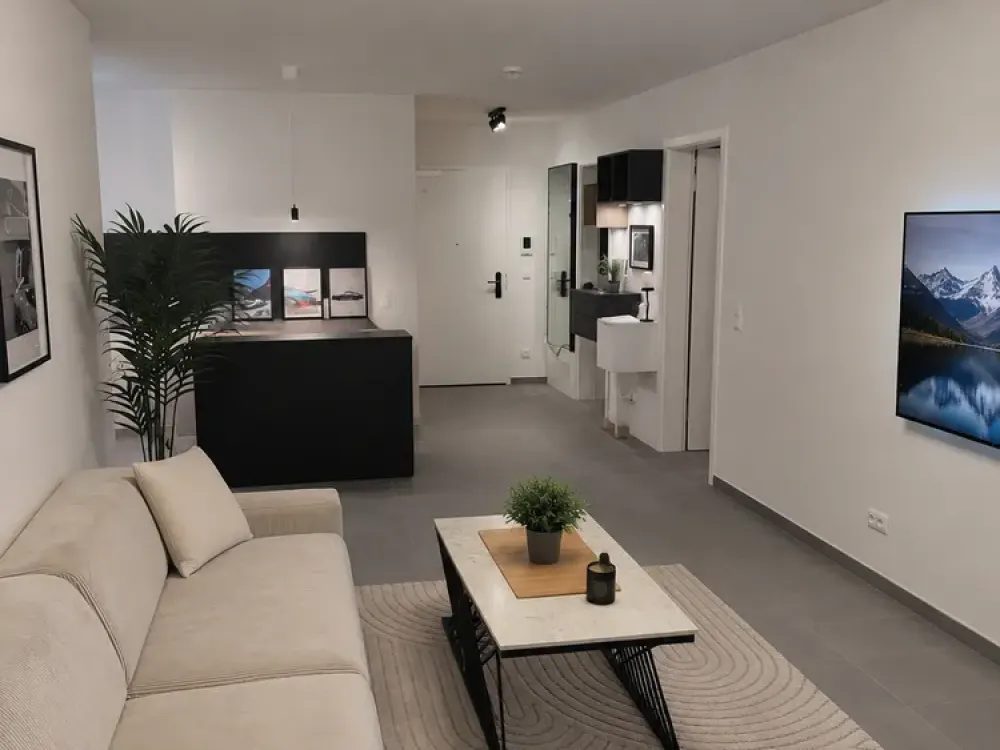 Available from 01.11.2026: Modern 2-Room Apartment with Loggia and Optional Garage with Wallbox
