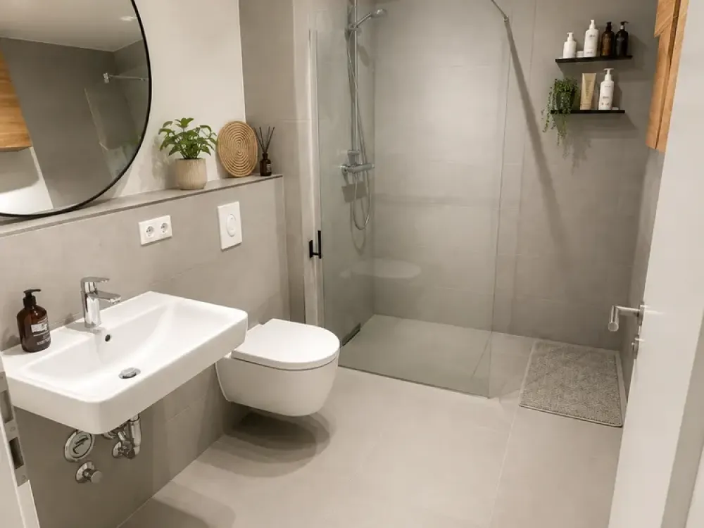 Available from 01.11.2026: Modern 2-Room Apartment with Loggia and Optional Garage with Wallbox