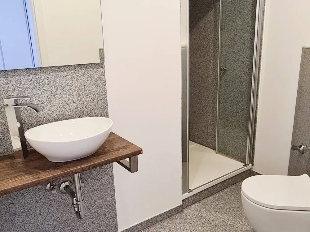 GRUNDform-Immobilien ! Lust zum Wohnen ? Komplett möbliert - gemütlich - Mitten im Geschehen !