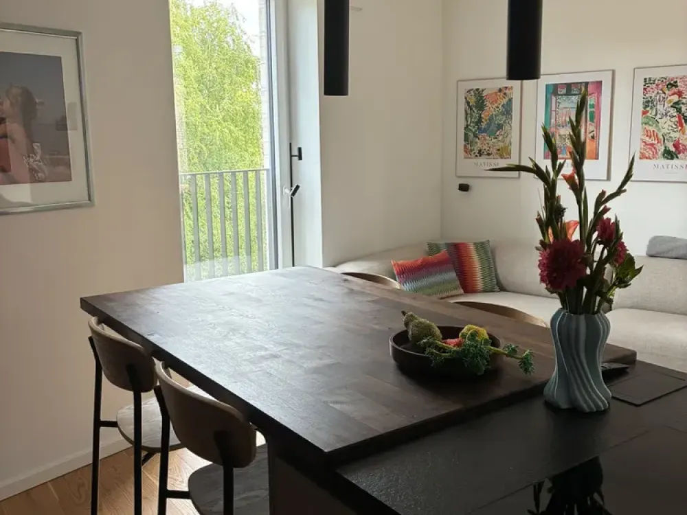 Modernes voll/teilmöbliertes Penthouse in Hamburg Stellingen, Bezirk Eimsbüttel