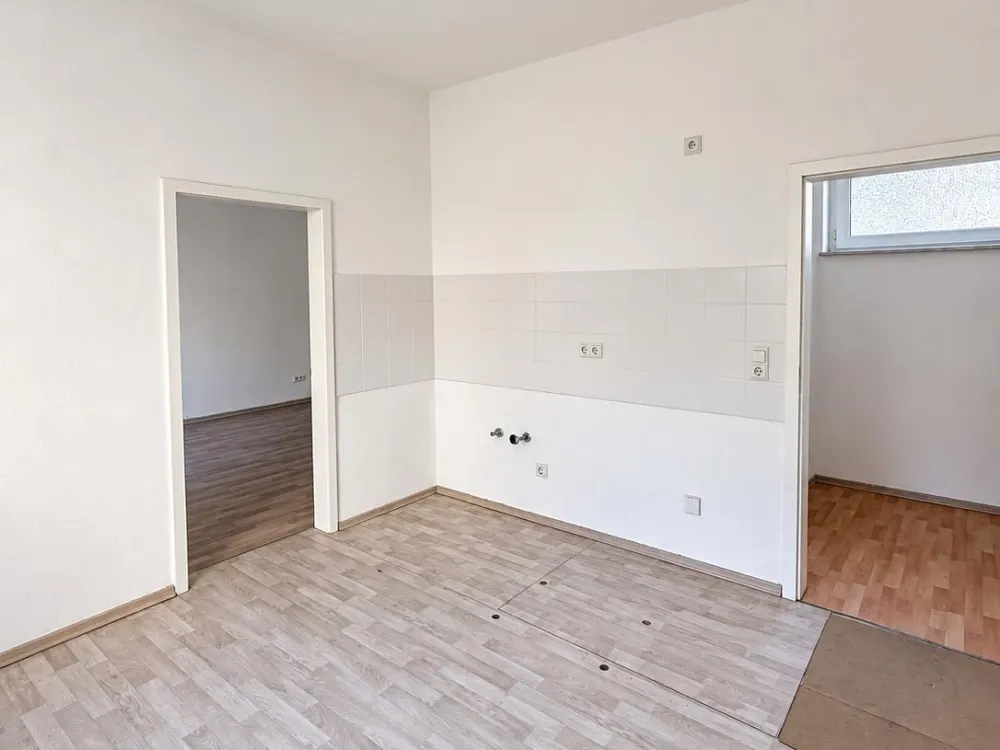 Helle 3-Zimmer-Wohnung im Erdgeschoss in gepflegtem MFH