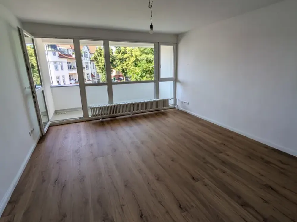 Sanierte 1-Zimmer-Wohnung mit EBK und Balkon