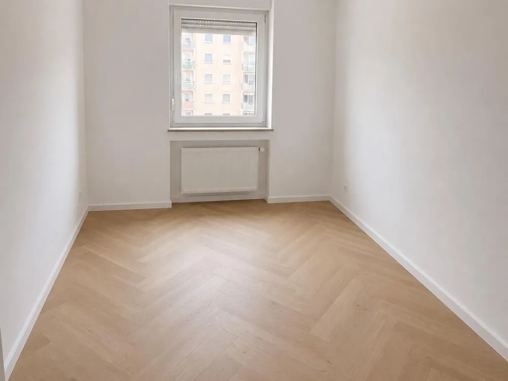 NEU sanierte 3 Zimmer Wohnung Maxfeld Nürnberg (teilmöbliert)